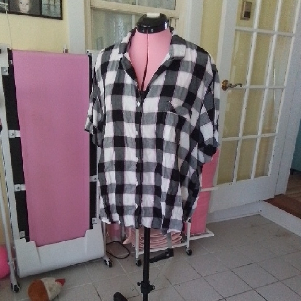 Victoria's Secret Black, purple And Gold Womens Sleep Shirt